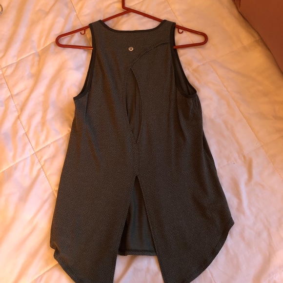 Lululemon Green Open Up Tie Back Tank size 4 - Picture 4 of 5